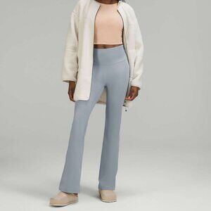 LULULEMON Groove High-Rise Split-Hem Flared Pant *Nulu  Color Chambray  Size 6